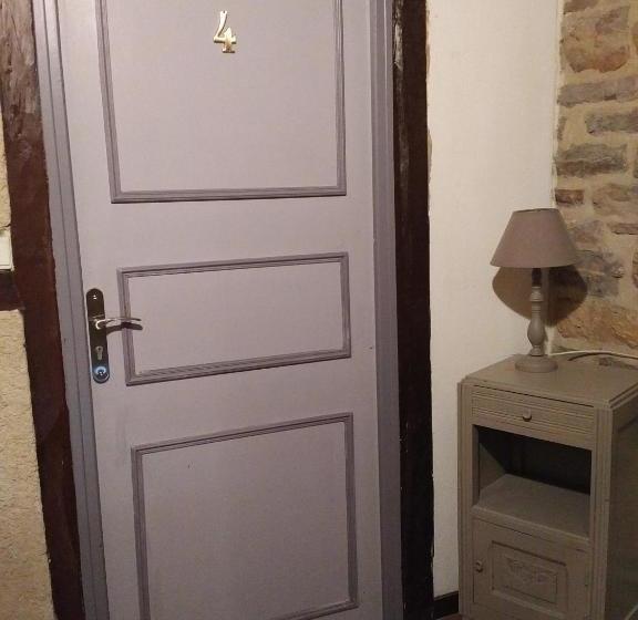 ペンション Auberge De La Halle