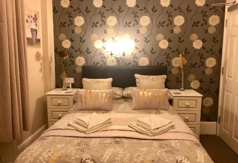 פנסיון Braeside Guesthouse