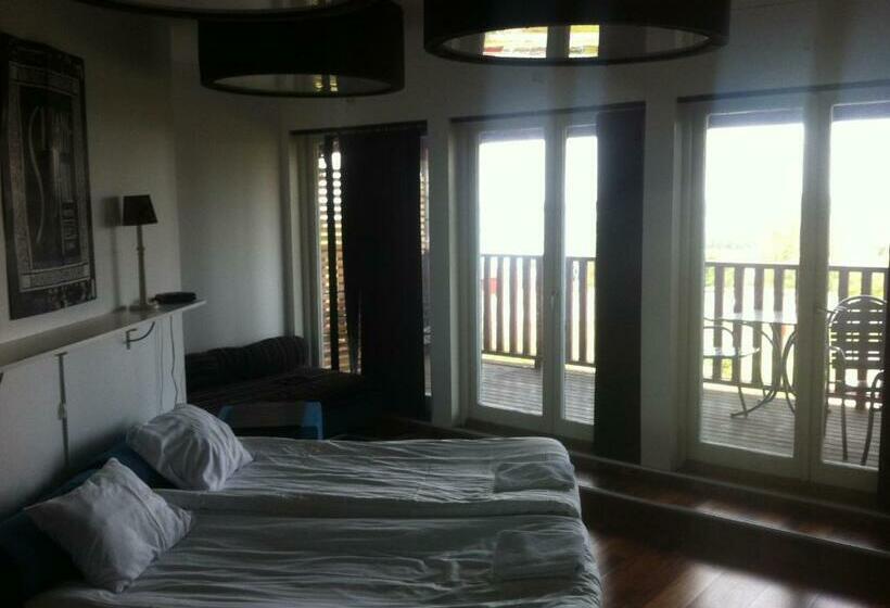 膳宿费 Bruntegården