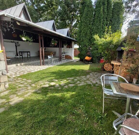 بنسيون Camere De Inchiriat Cascada