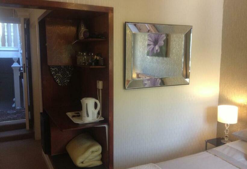 پانسیون Cameron Guest House