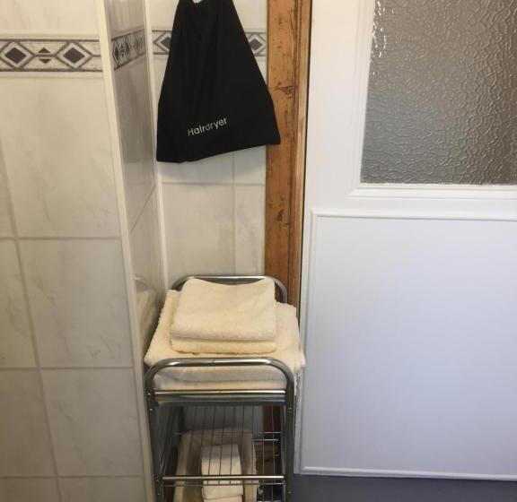 پانسیون Cameron Guest House