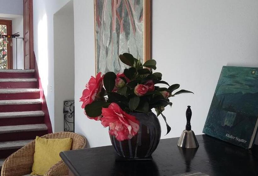 פנסיון Casa Gialla B&b