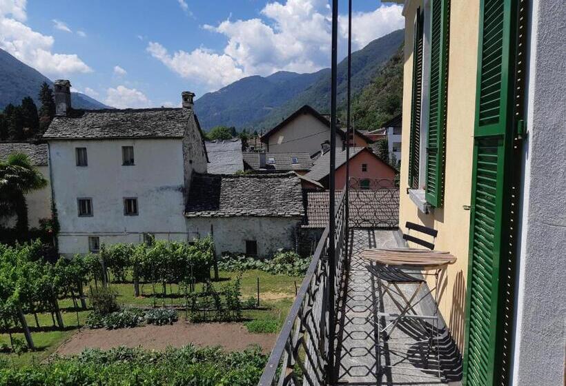 פנסיון Casa Gialla B&b