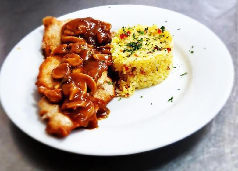 بنسيون Casa Muntelui