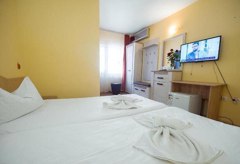 פנסיון Complex Alutus  Camere De Inchiriat