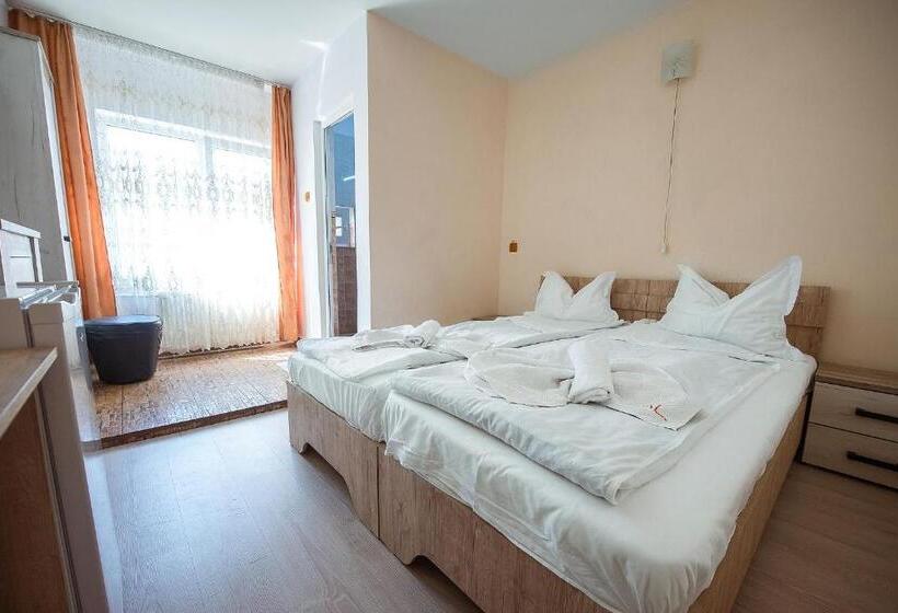 פנסיון Complex Alutus  Camere De Inchiriat