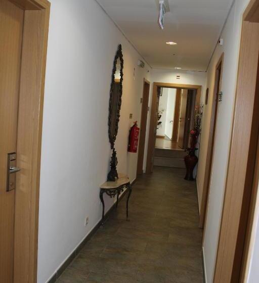 פנסיון Dom Fernando Ii