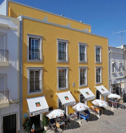 פנסיון Dom Fernando Ii