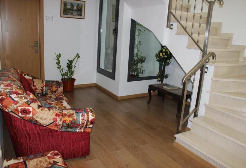 פנסיון Dom Fernando Ii