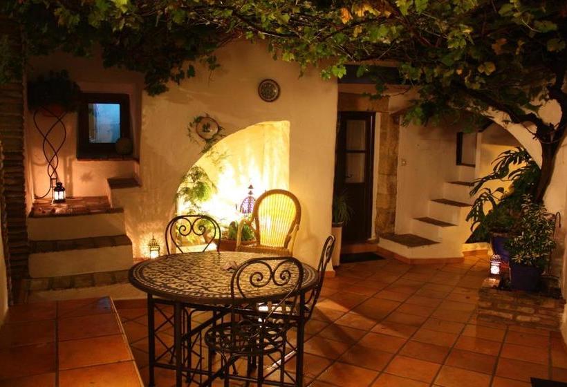 بنسيون El Cobijo De Vejer