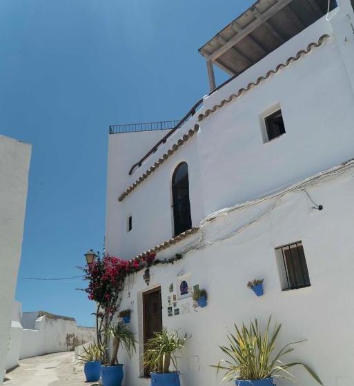 بنسيون El Cobijo De Vejer