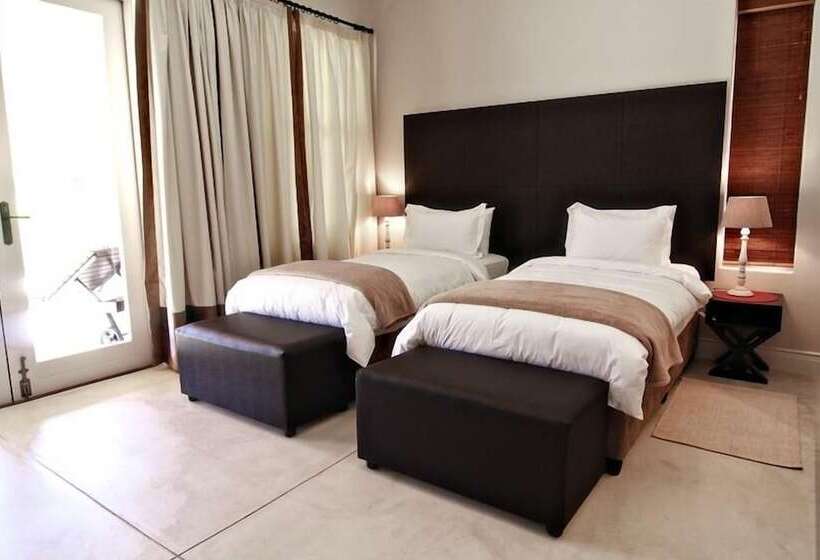 פנסיון Gaikou Lodge