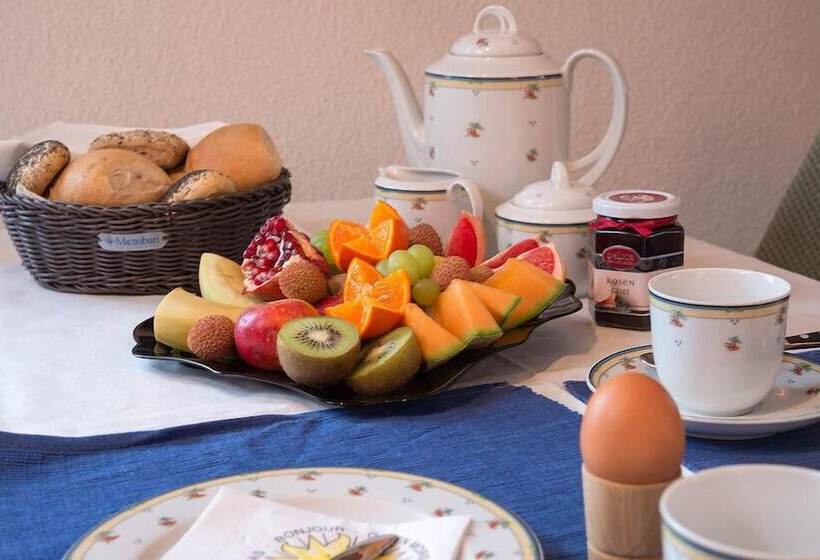 بنسيون Gasthaus Kobär