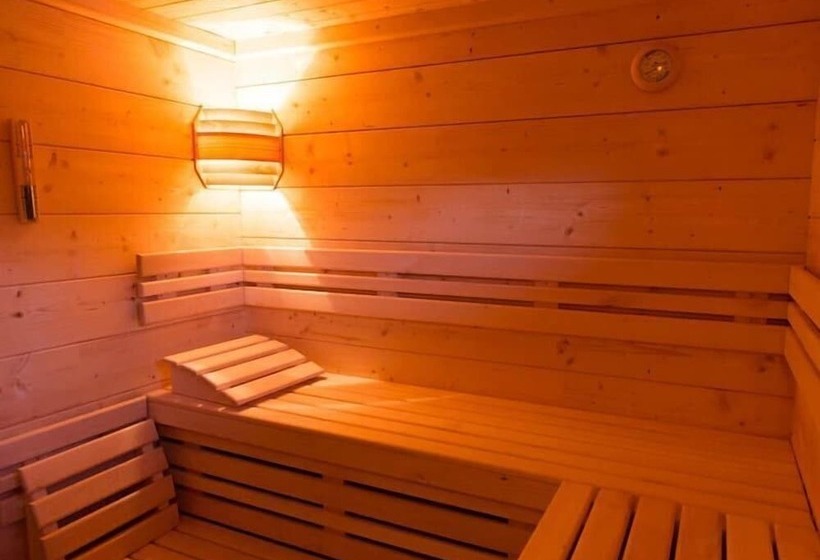 بنسيون Gasthaus Kobär