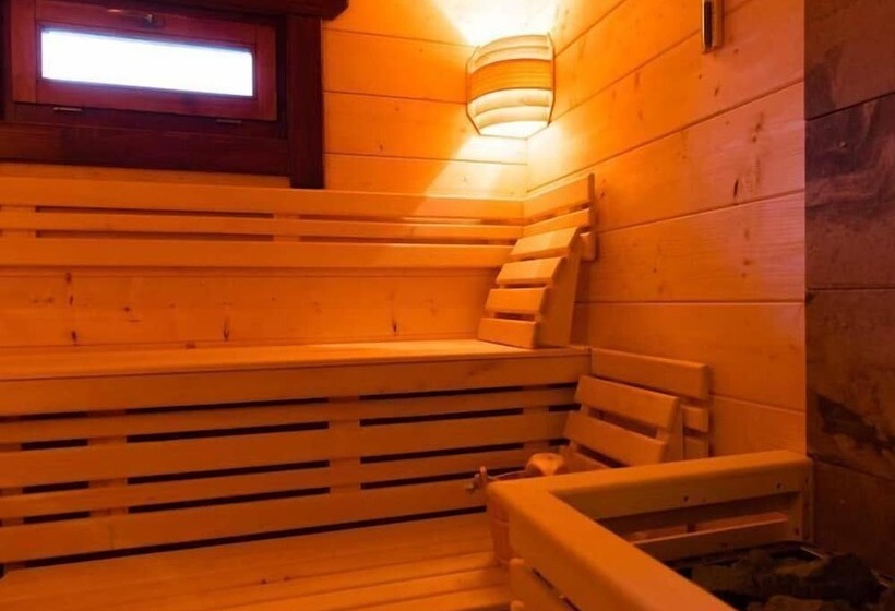 بنسيون Gasthaus Kobär