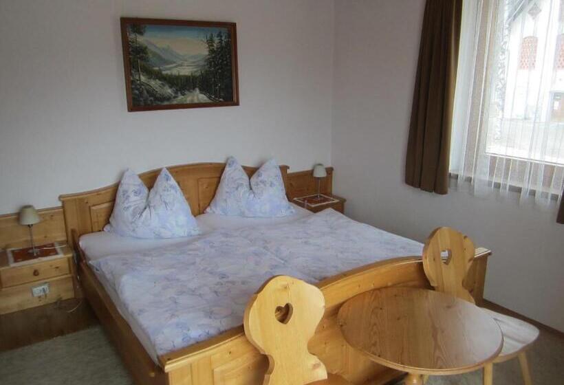 פנסיון Gästehaus Holzfeind