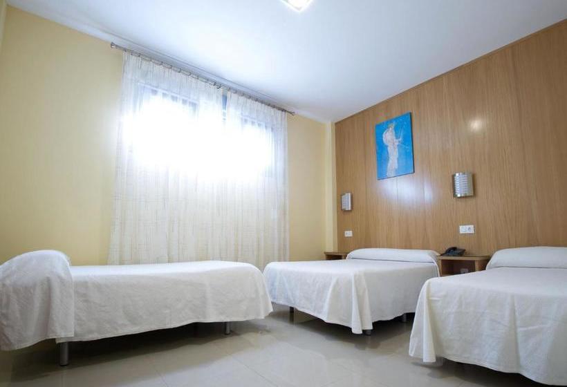 Пансион Hostal Acueducto Los Milagros