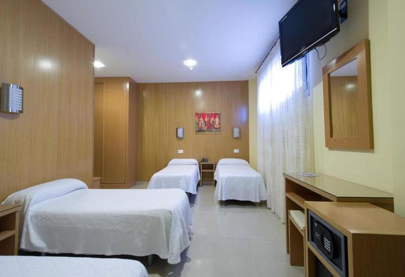 Пансион Hostal Acueducto Los Milagros