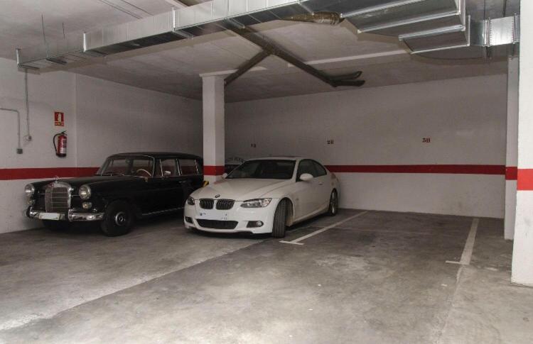 پانسیون Hostal Don Rodrigo