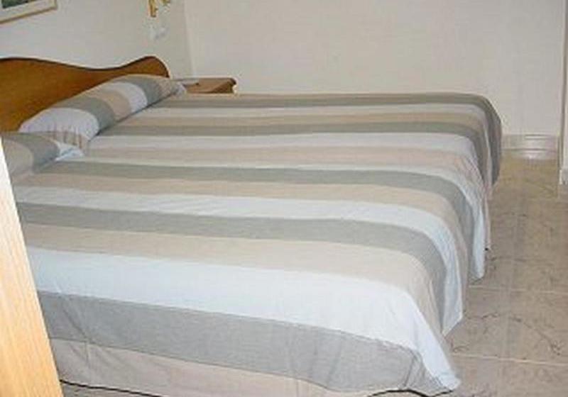 پانسیون Hostal La Barretina