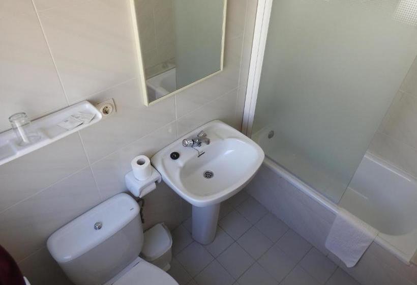 پانسیون Hostal Noray