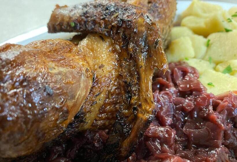 פנסיון Hostinec U Pejska A Kocicky