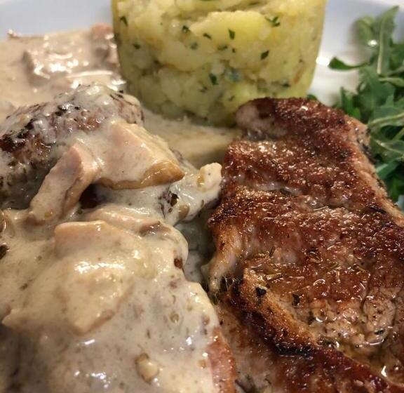 פנסיון Hostinec U Pejska A Kocicky