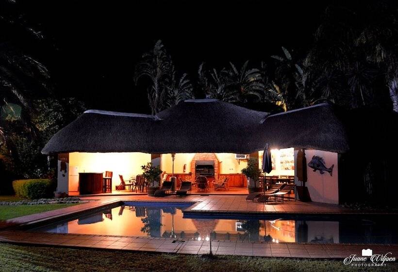 ペンション Kududu Guest House