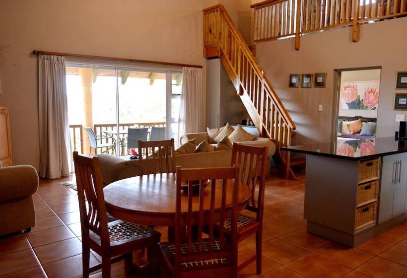 ペンション Kududu Guest House