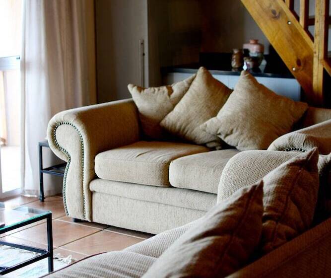 ペンション Kududu Guest House