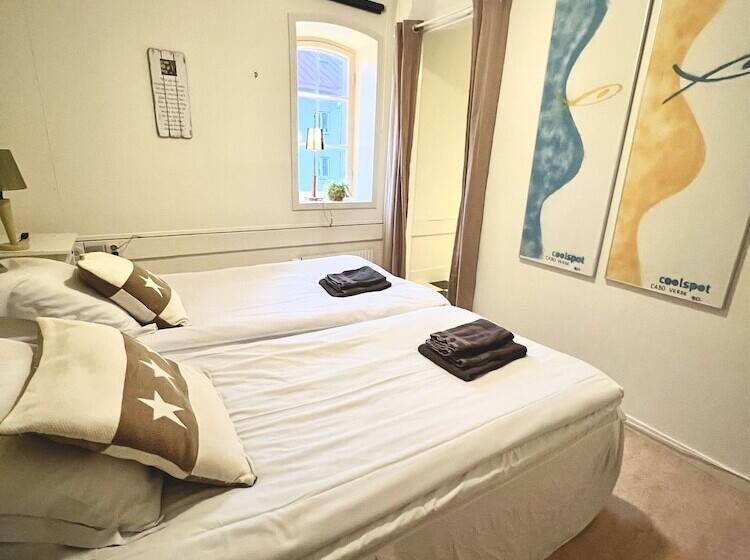 Пансион L Alderholmen