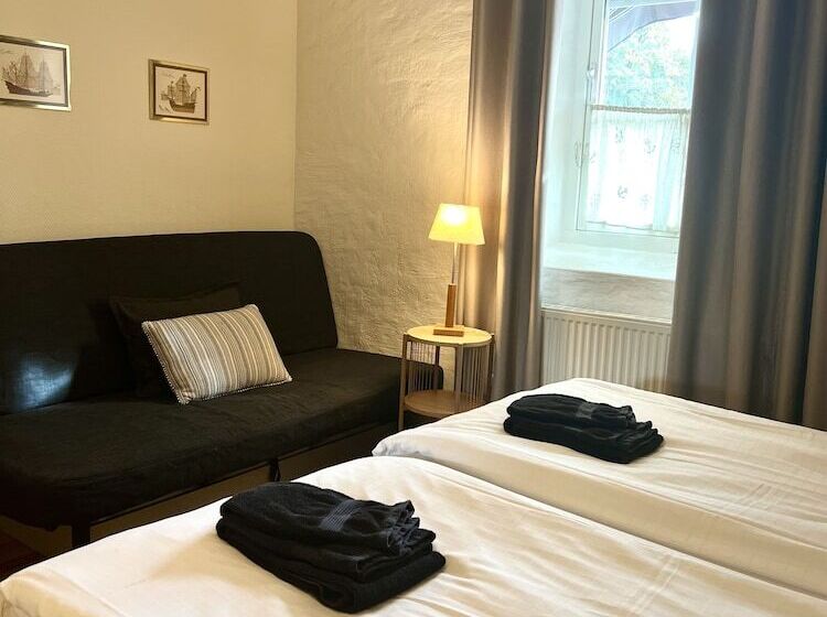 Пансион L Alderholmen