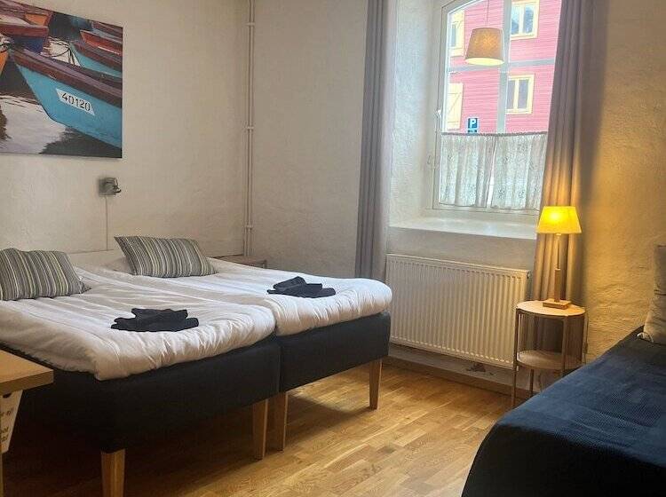 Пансион L Alderholmen