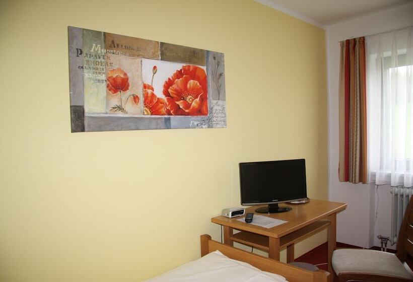 بنسيون Landhaus Seehof