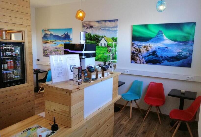 پانسیون Lyngás Guesthouse