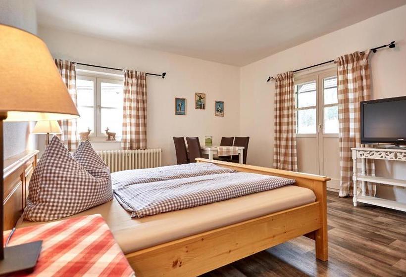 פנסיון Olympiahaus