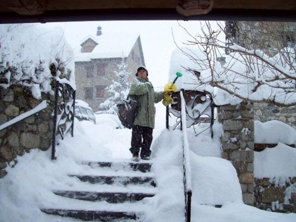 פנסיון Pensió I Apartaments La Bordeta