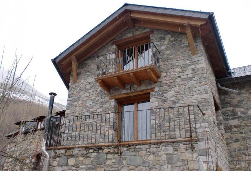 פנסיון Pensió I Apartaments La Bordeta