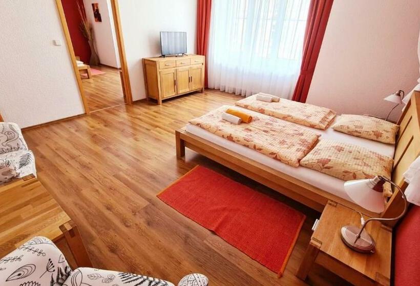 펜션 Penzion Valkoun Lilienfeld