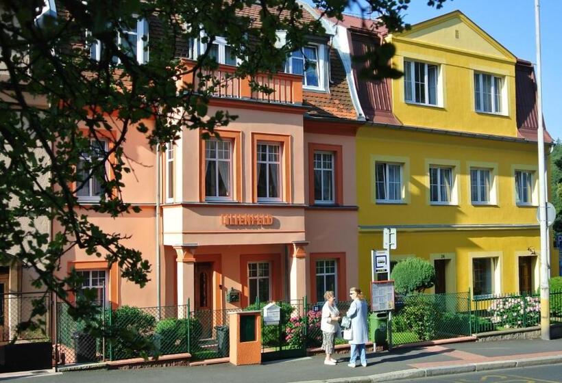 펜션 Penzion Valkoun Lilienfeld