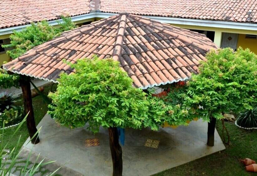 ペンション Pousada Villa Real