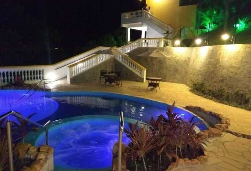 פנסיון Pousada Villa Real