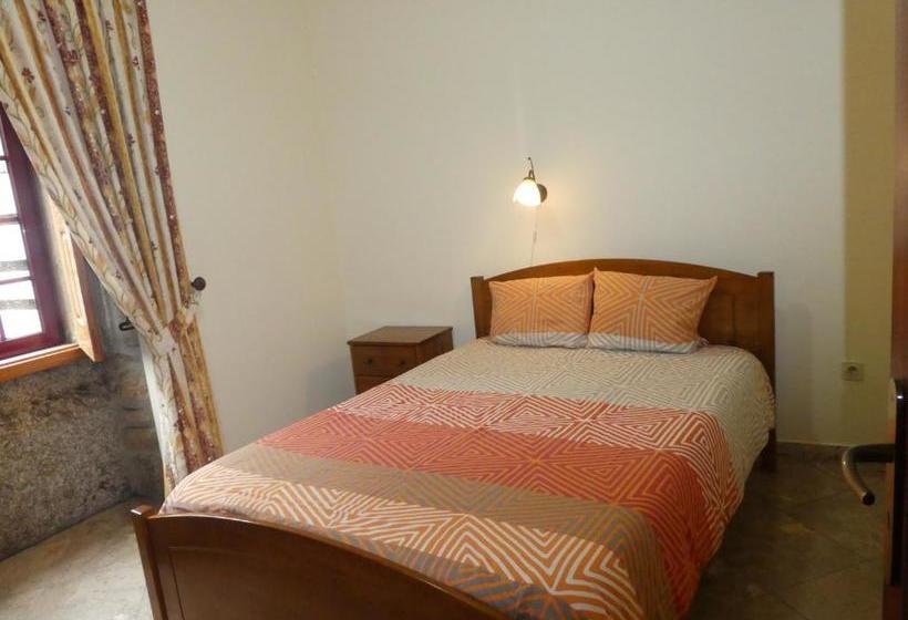 بنسيون Quinta Das Cegonhas