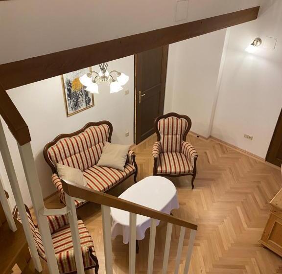 פנסיון Rezidence Zvon