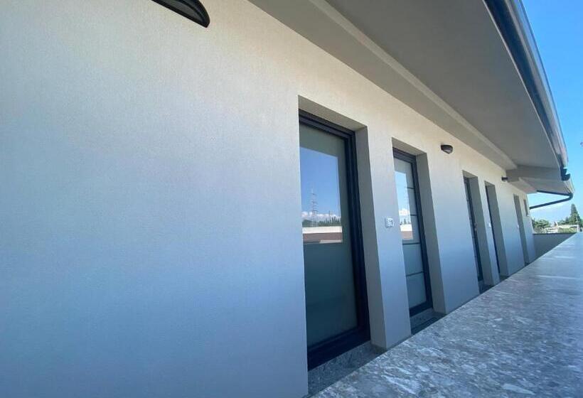 پانسیون Rooms And Apartments Lisjak