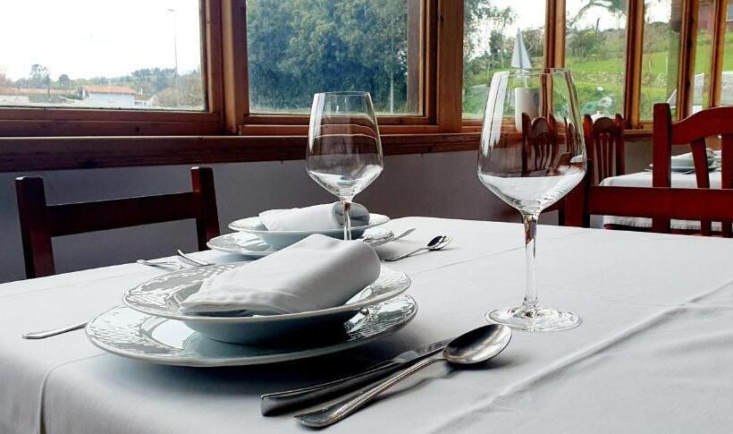 بنسيون Sidreria La Casa Abajo