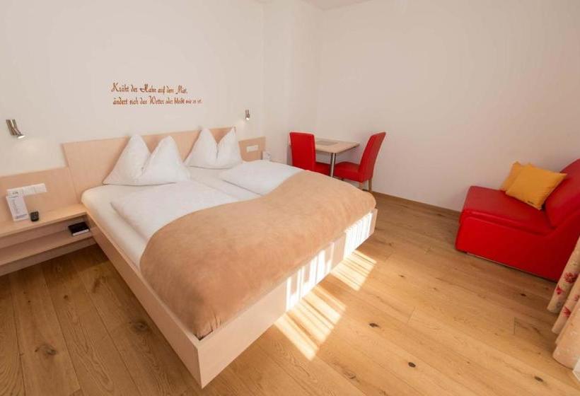 بنسيون Stampferhof