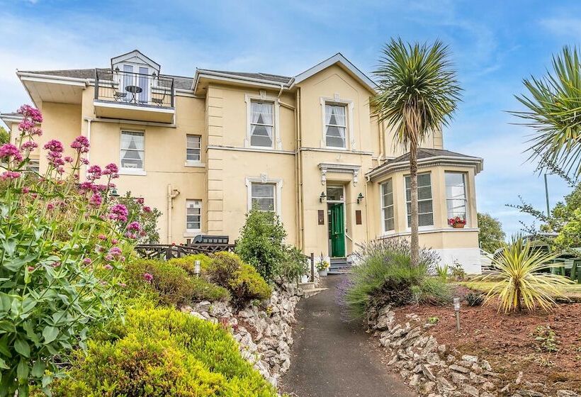 膳宿费 The Berburry