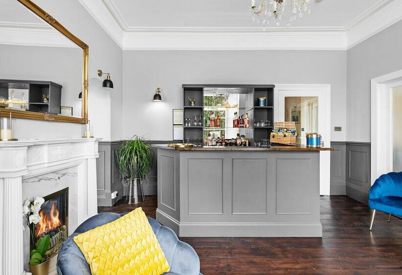 膳宿费 The Berburry